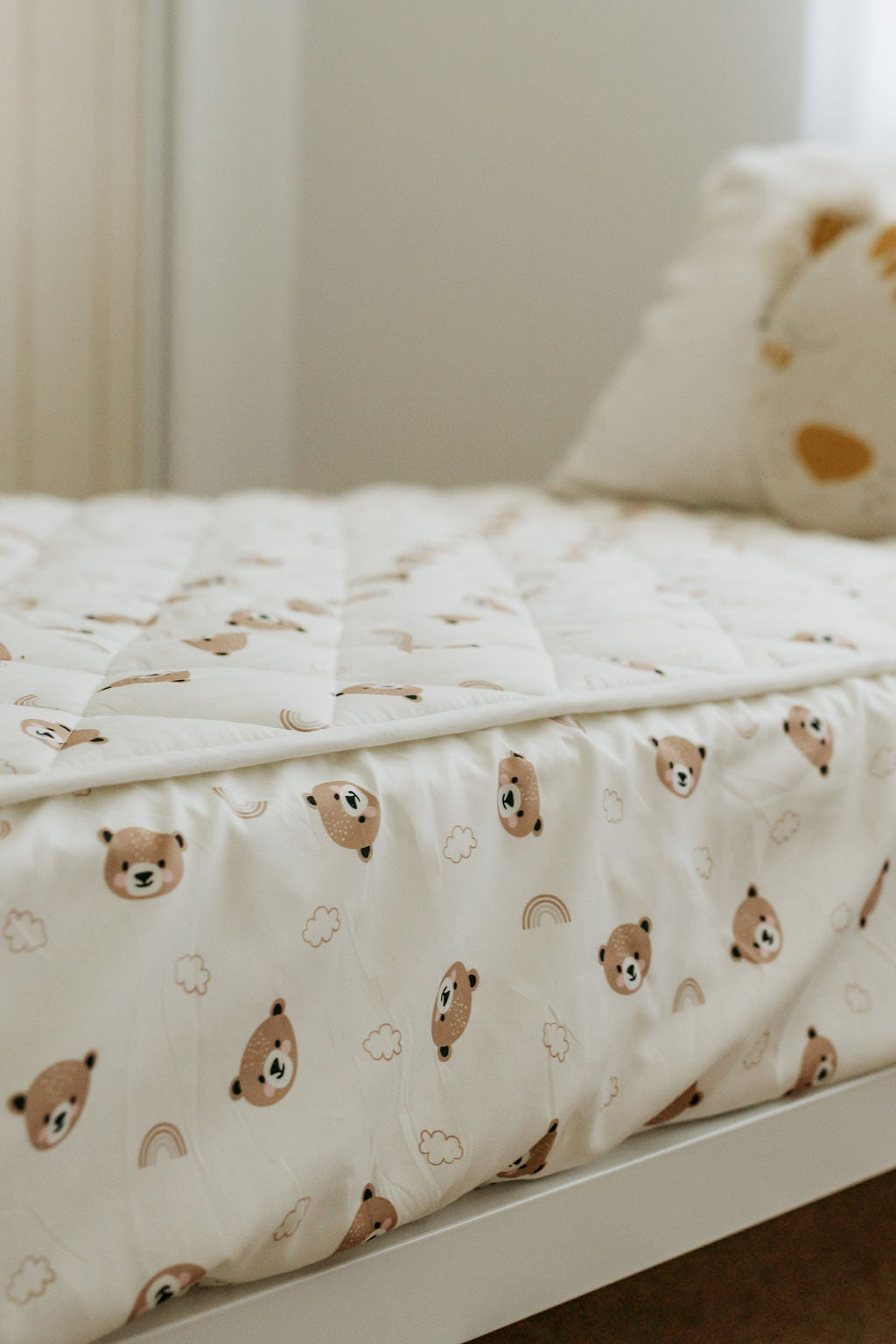 Leakproof Sheet + Bed Guard Set