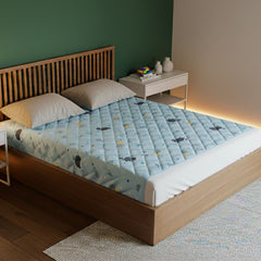 Rudie Baby leakproof bed guard in Whales print, double bed size